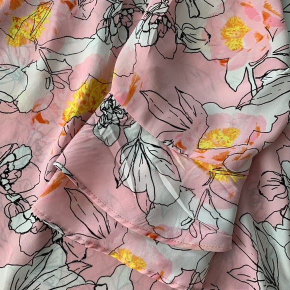 Pale Pink Blouse - Picture 7 of 8